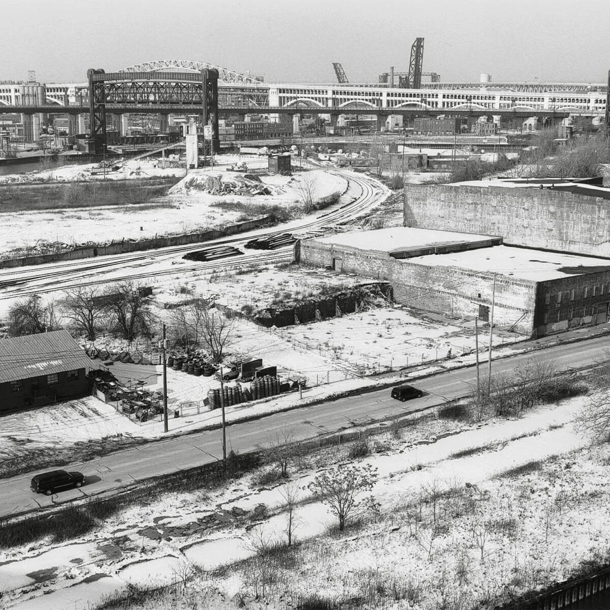 Scranton Road, The Flats